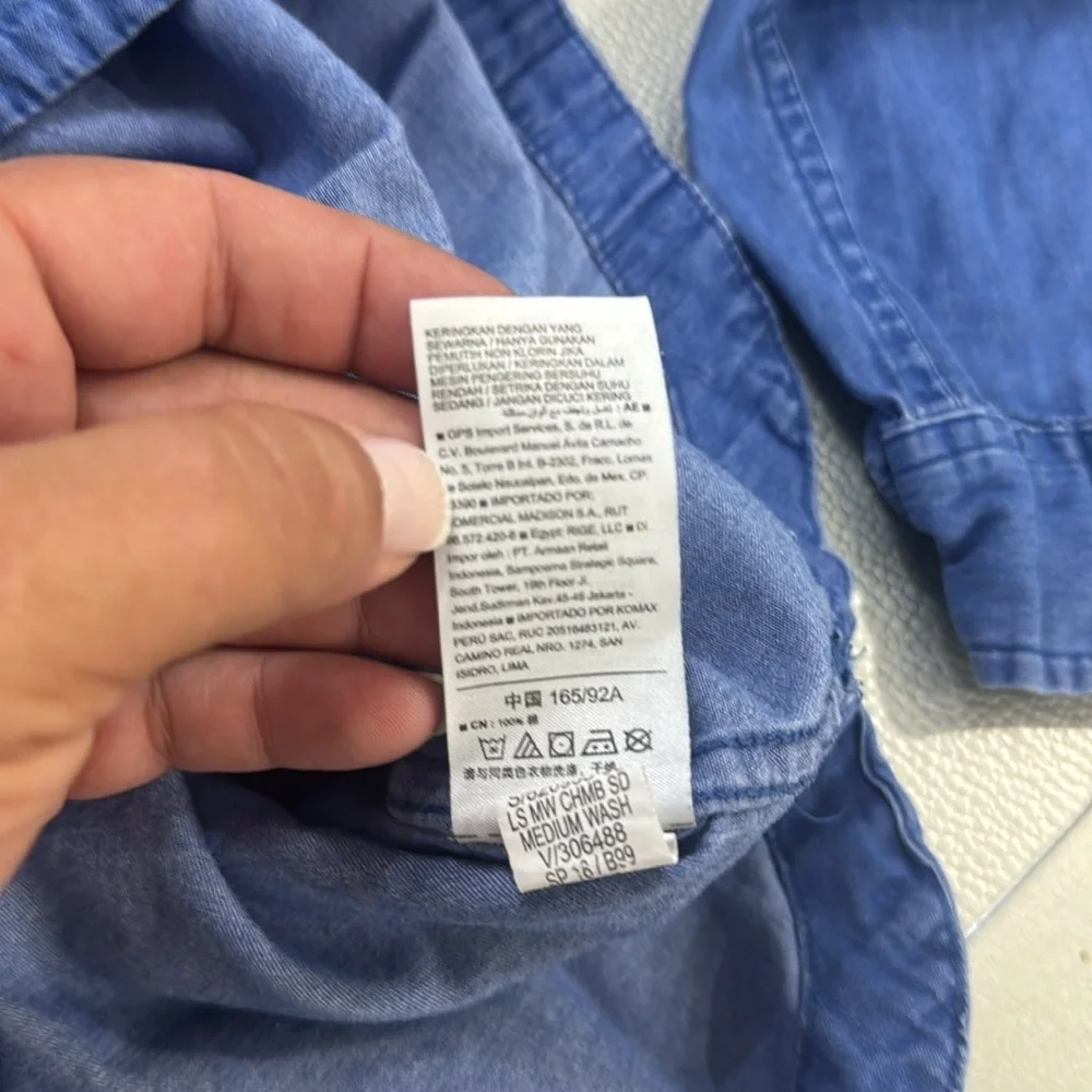 Old Navy Chambray Button Up Shirt Dress.  Sz M - Picture 8 of 8